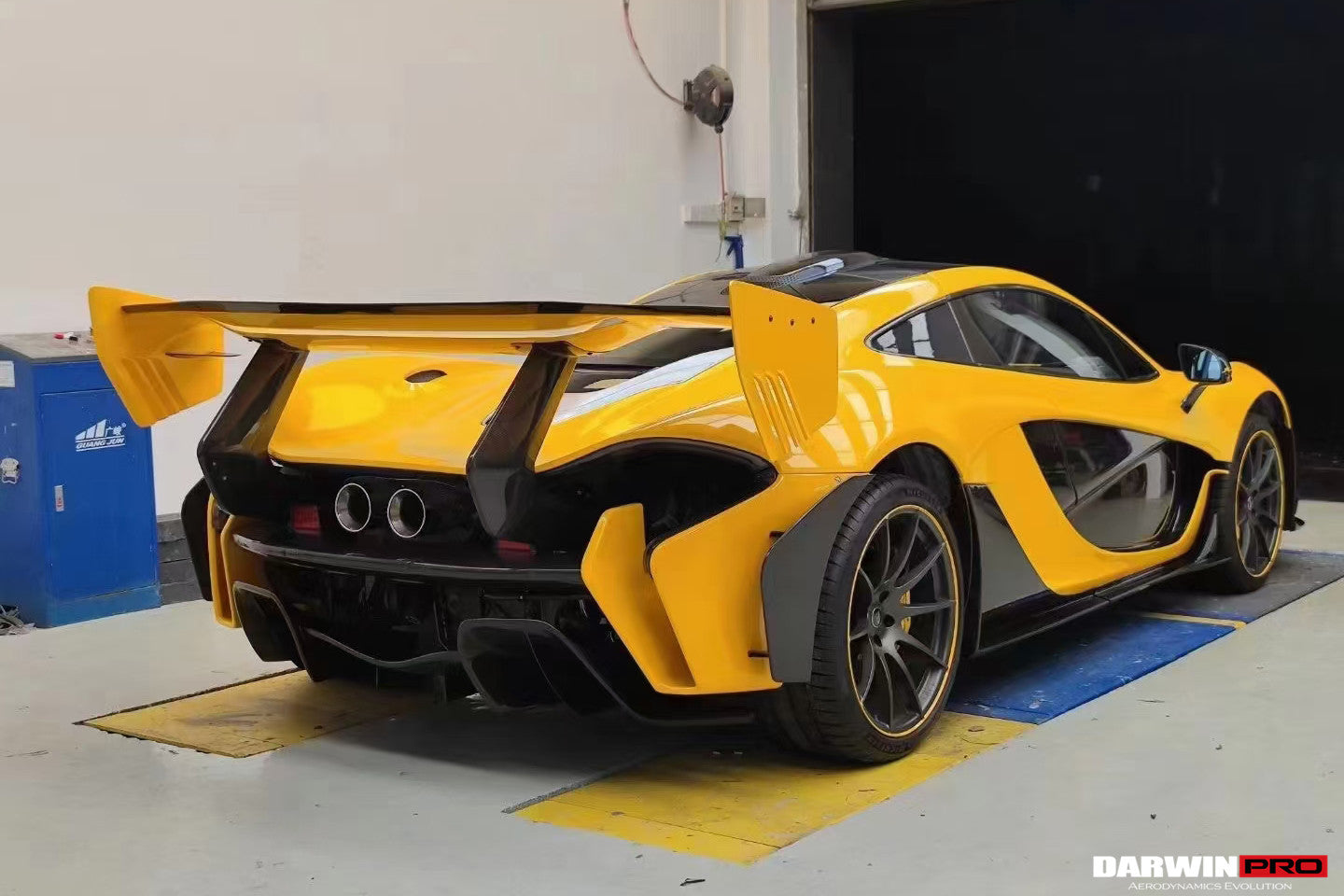 2013 - 2015 McLaren P1 Full GTR Style Autoclave Carbon Fiber Body Kit