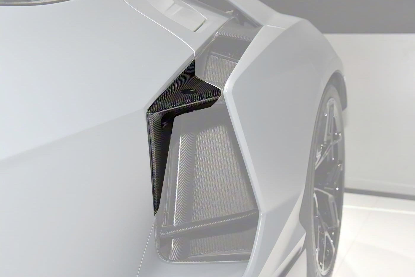 Lamborghini Revuelto LB744 OE Style Autoclave Carbon Fiber Door Handles 2023+