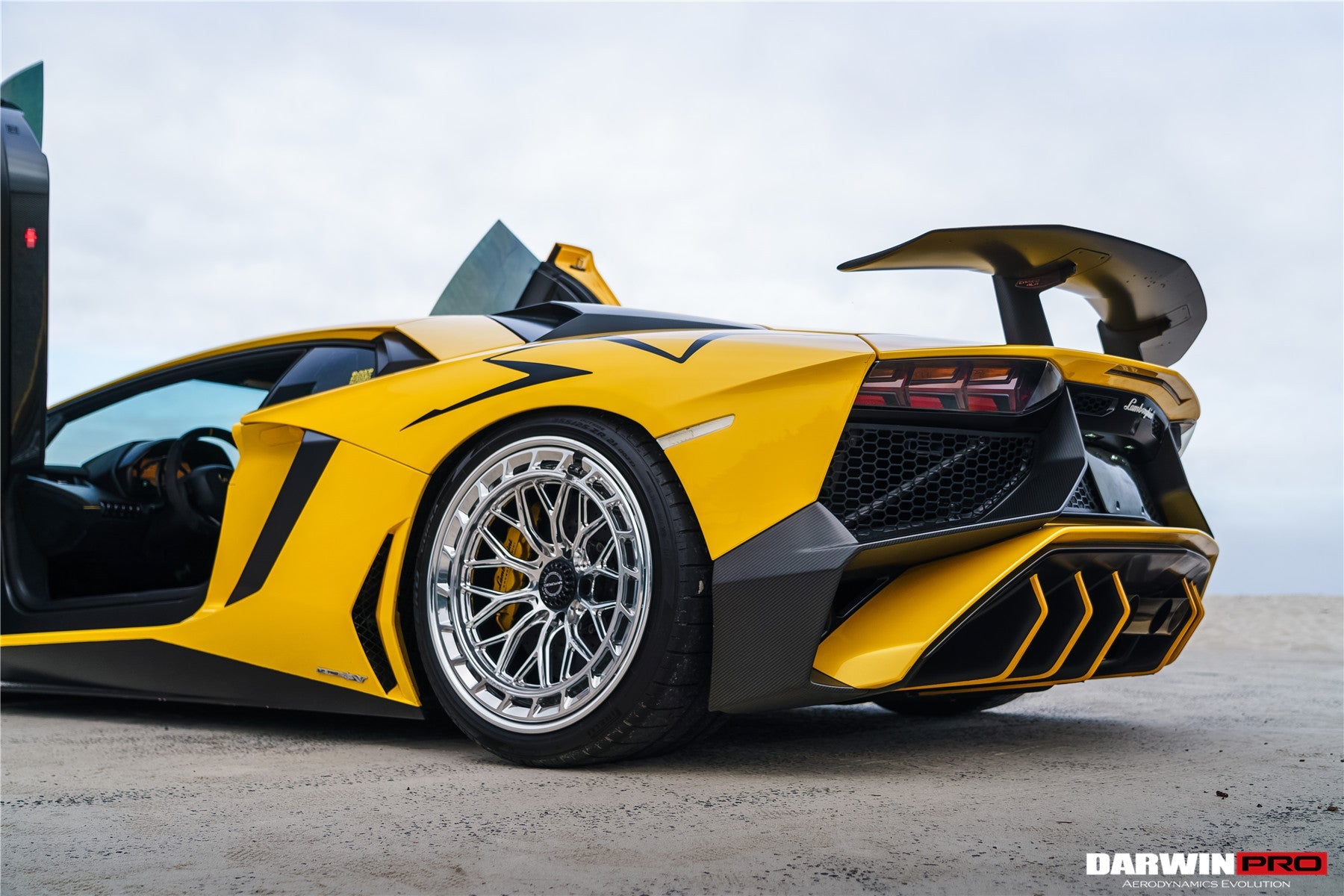 2011 - 2016 Lamborghini Aventador LP700 LP740 Coupe & Roadster SV Style Rear Bumper