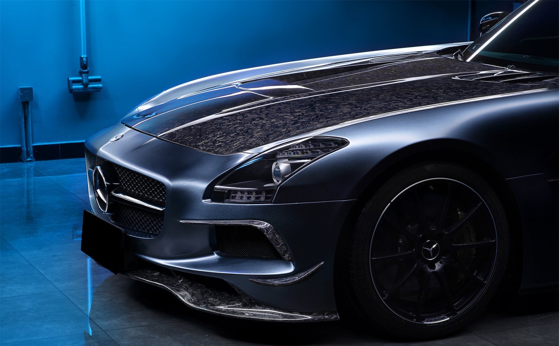 2010 - 2015 Mercedes Benz W197 SLS AMG BKSS Style Carbon Fiber Hood