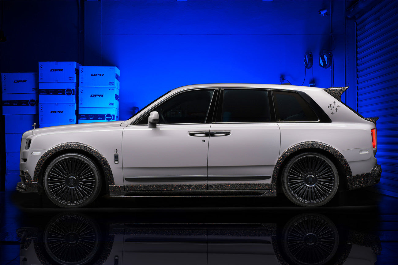 2018 - 2024 Rolls-Royce Cullinan BKSS Style Carbon Fiber Side Skirts