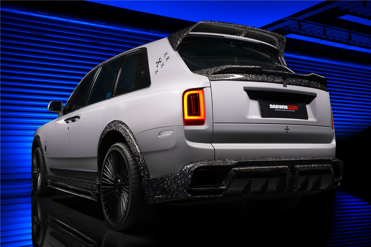 2018 - 2024 Rolls-Royce Cullinan BKSS Style Carbon Fiber Side Skirts