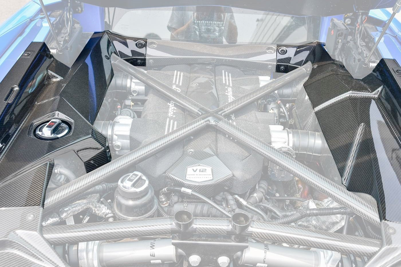 2011-2016 Lamborghini Aventador LP700 Coupe Carbon Fiber Engine Bay side Panels Land R Covers Repalcement