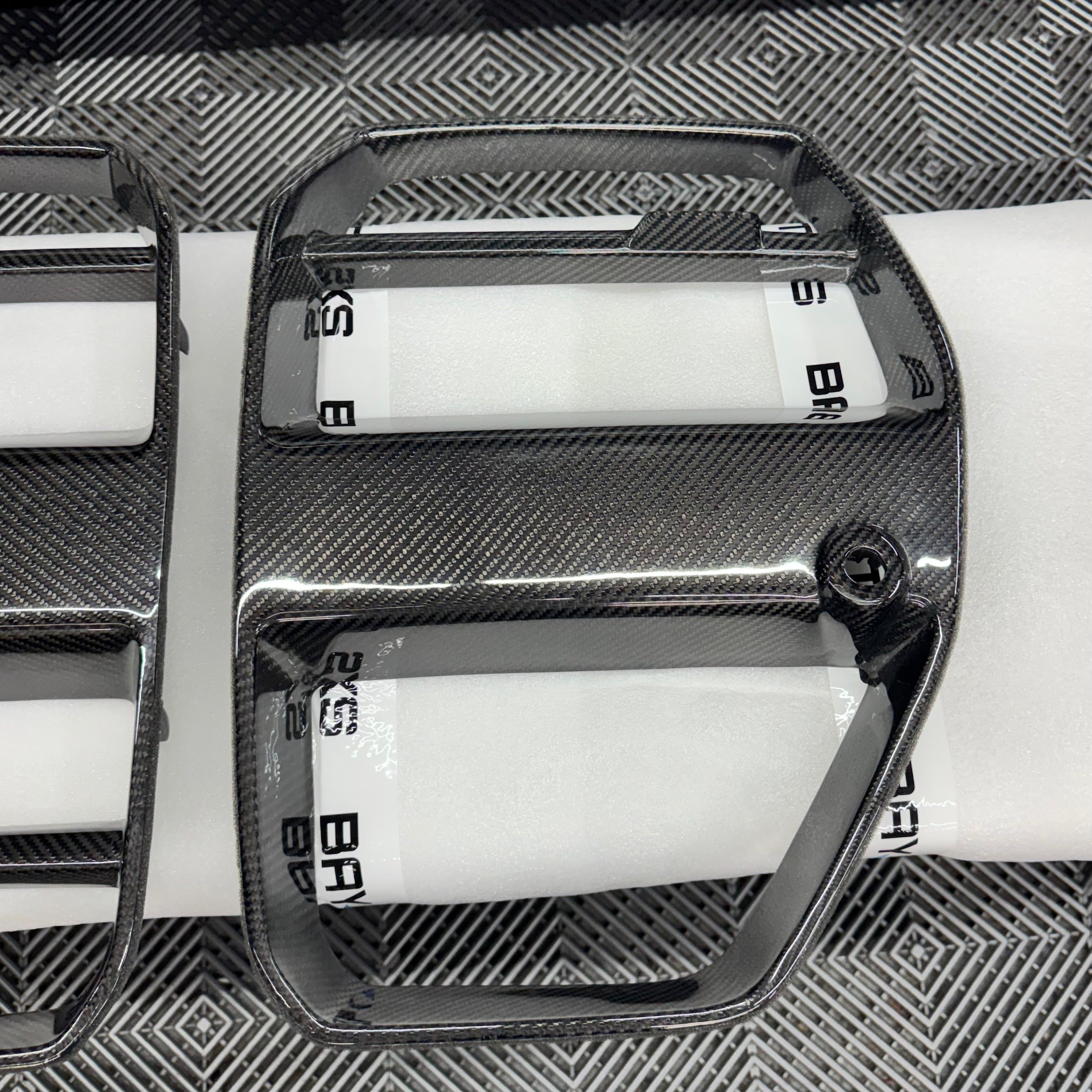 CLEARANCE BMW G8X G80 G82 M3 M4 Carbon Fiber GT Style Grill (W/ACC)