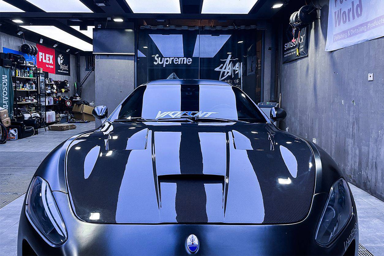 2008-2017 Maserati GranTurismo DC Style Carbon Fiber Hood - Carbonado
