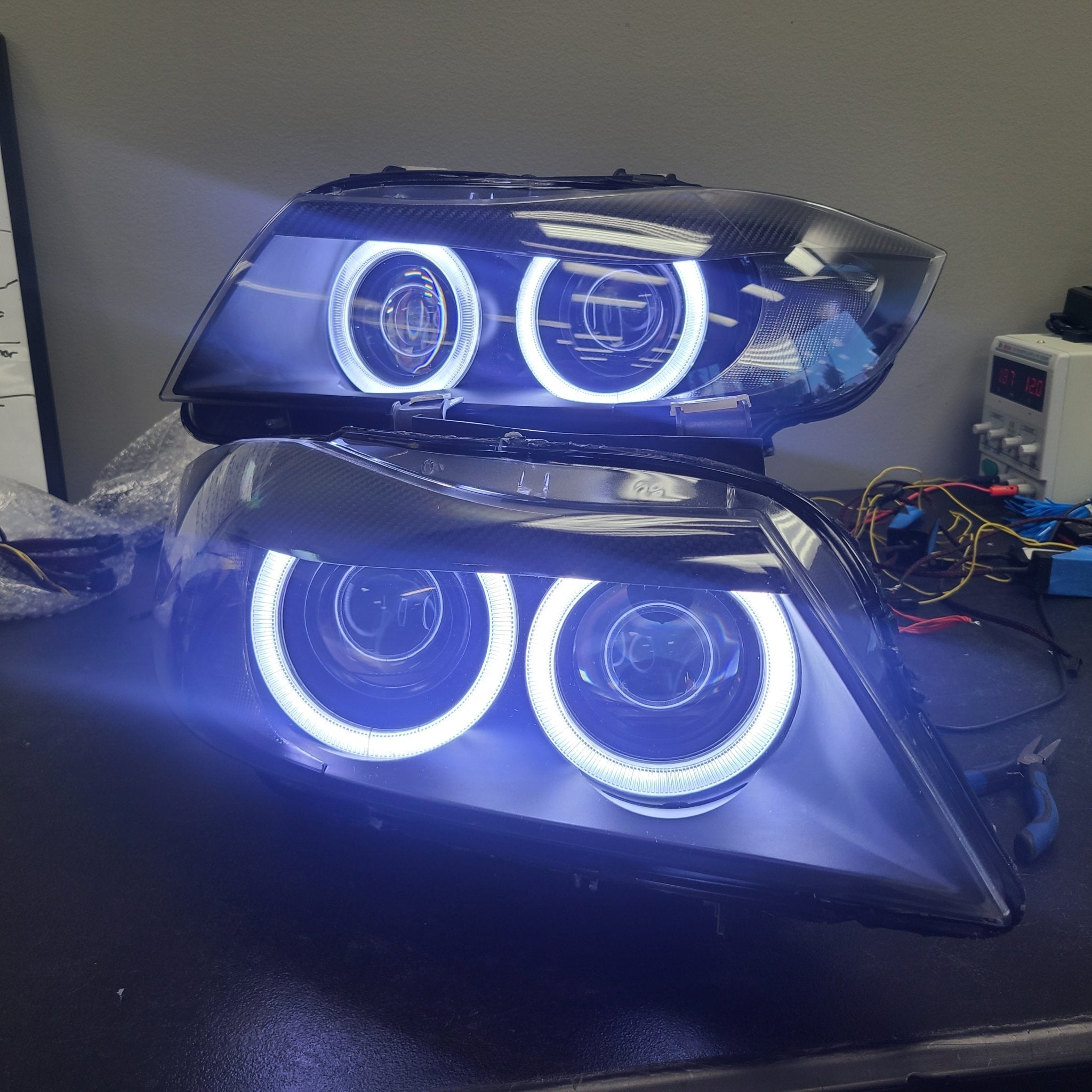 BMW E90/E91 3 Series LCI (2006-2011) Lens Replacement