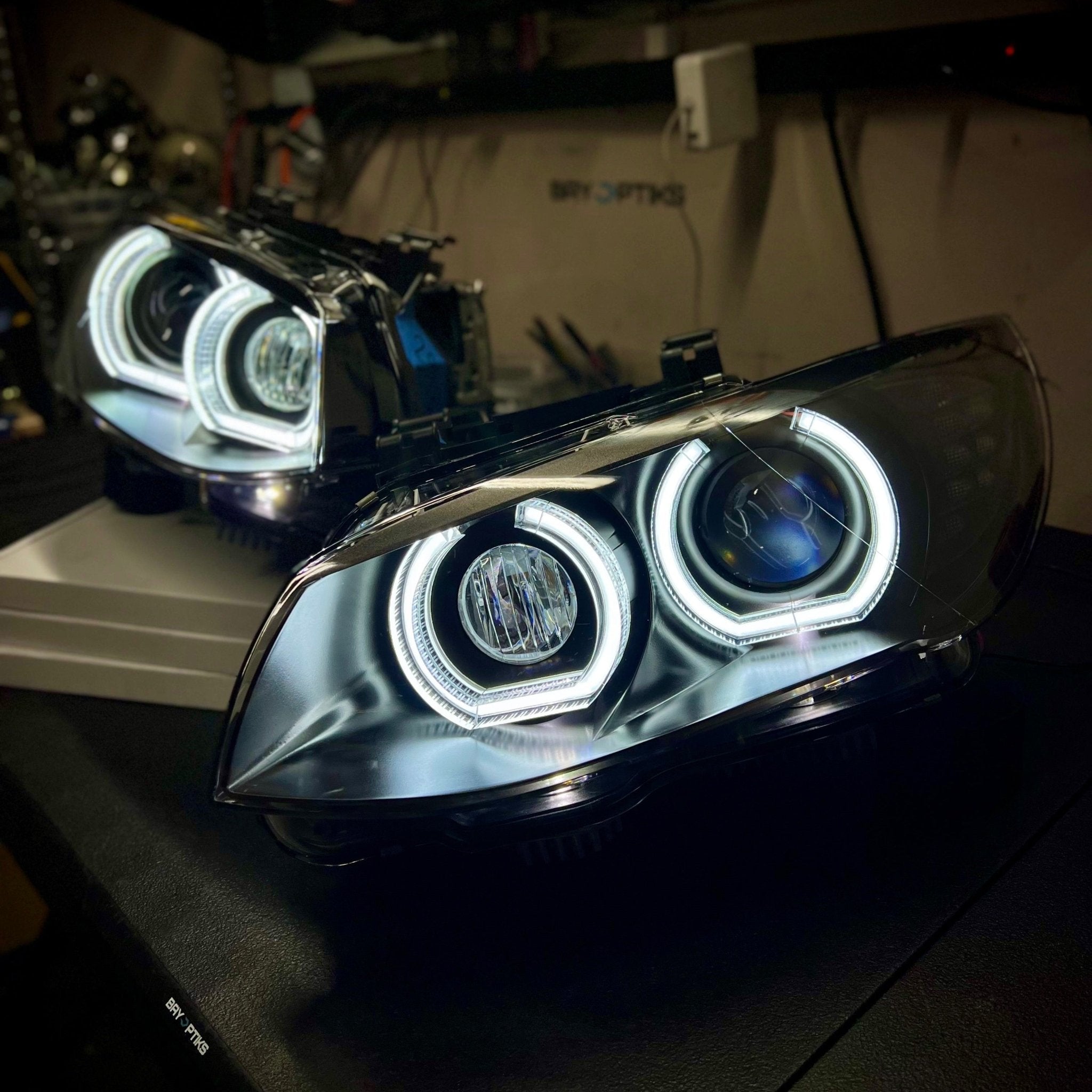 BMW E9X 3 Series/M3 (2007-2013) Lens Replacement