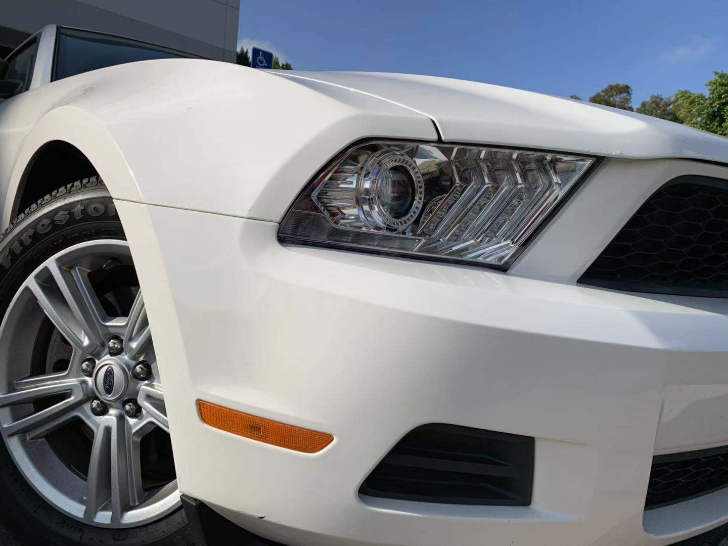 10-12 Ford Mustang PRO-Series Halogen Projector Headlights Chrome | AlphaRex