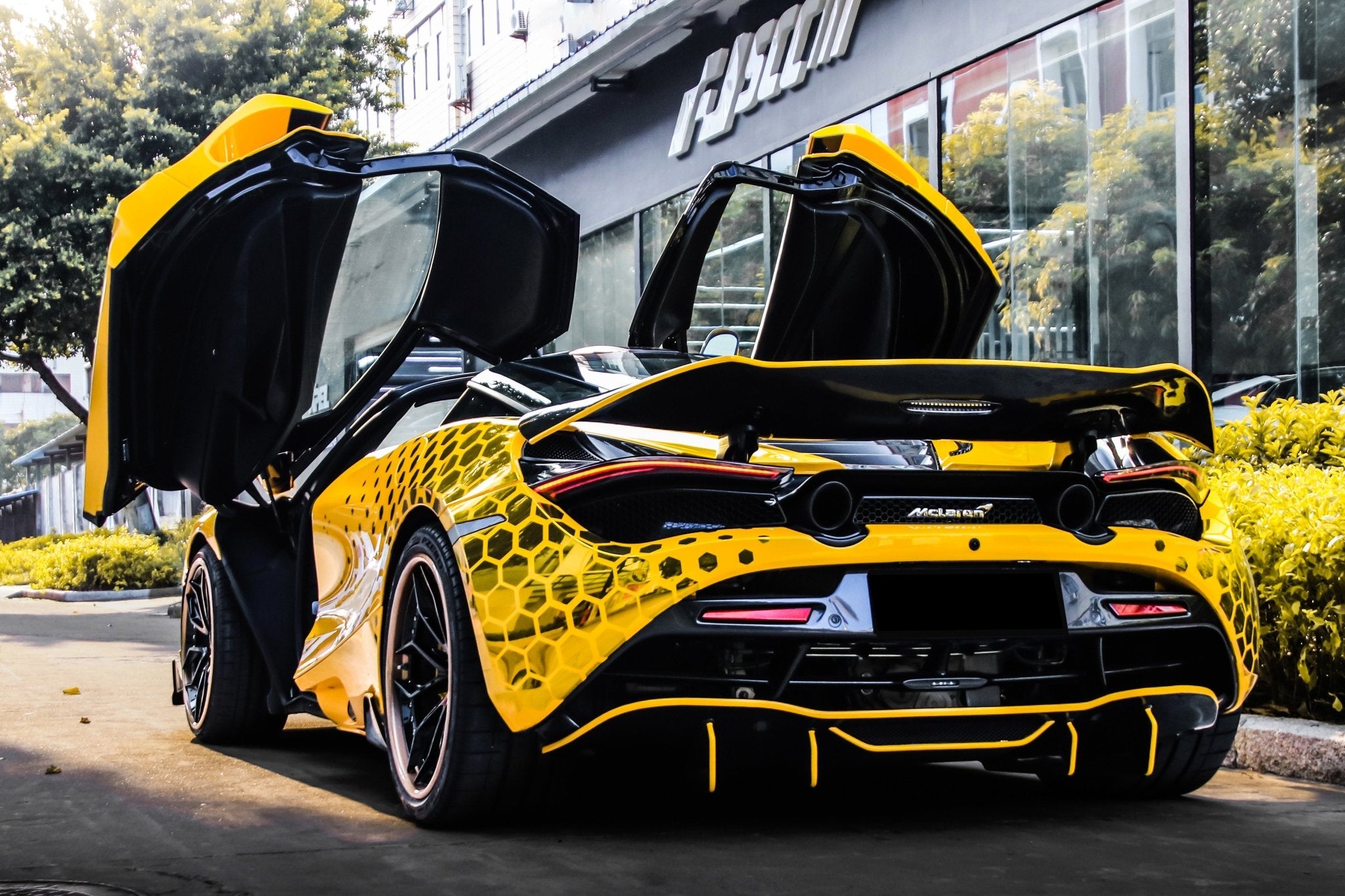 McLaren 720S Spider Coupe VRS Style Autoclave Carbon Fiber Rear Diffuser Lip 2017-2022