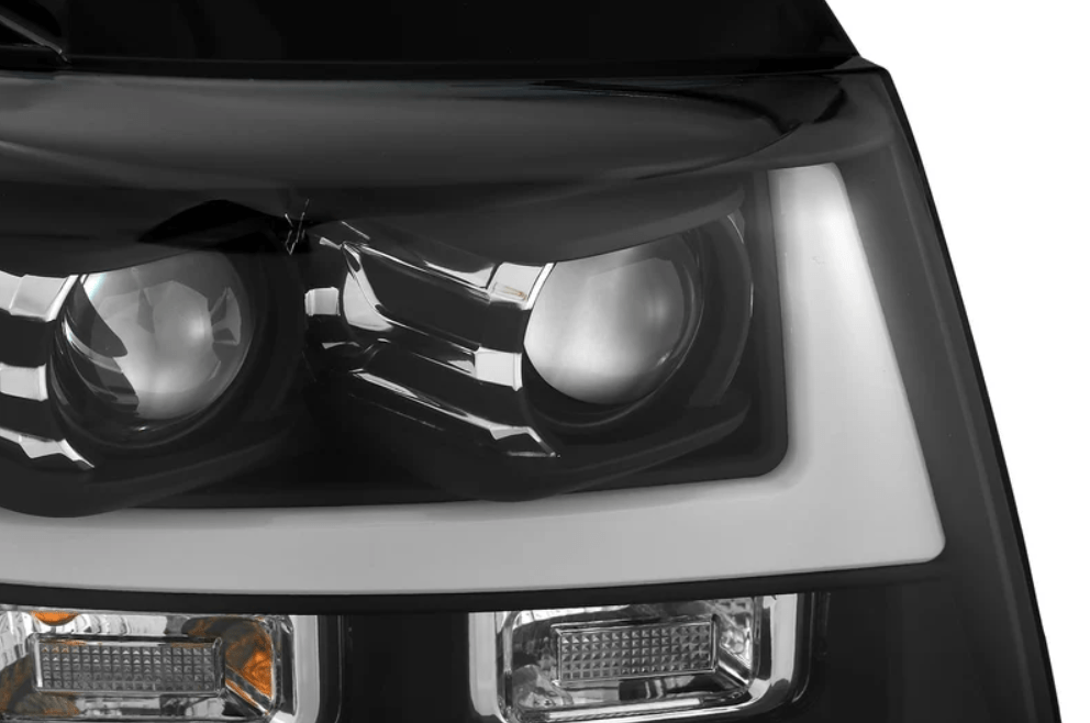 Chevrolet Tahoe/ Suburban/ Avalanche LUXX-Series LED Projector Headlights 2007 - 2014