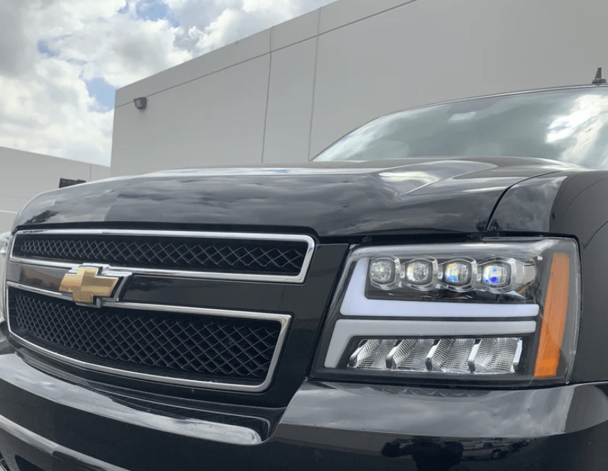 Chevrolet Tahoe/ Suburban/ Avalanche NOVA-Series LED Projector Headlights 2007-2014