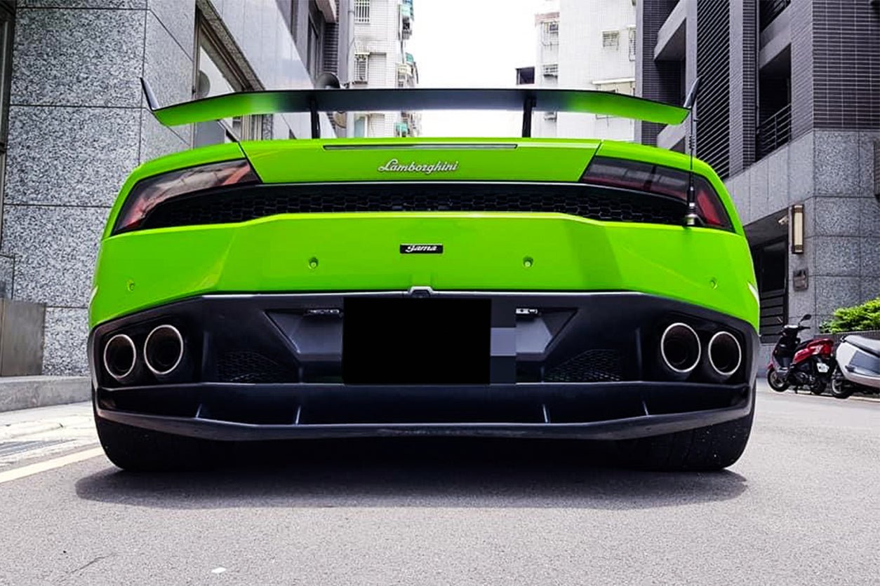 2015 - 2025 Lamborghini Huracan LP610 & LP580 & EVO & Tecnica AO Style Carbon Fiber Trunk Spoiler Wing
