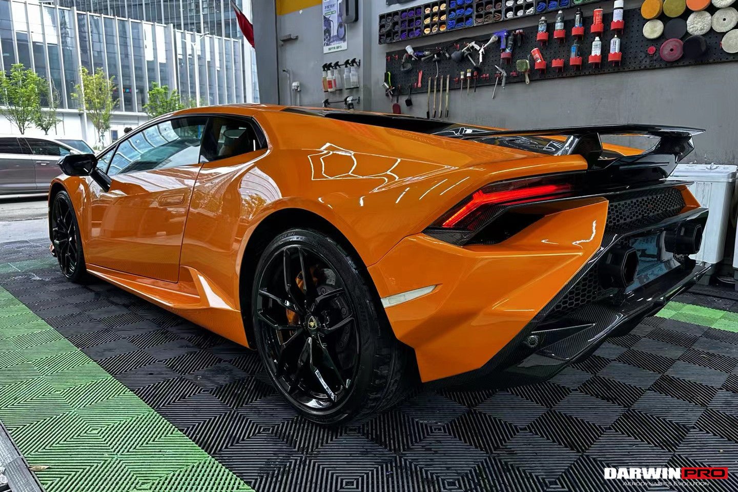2019 - 2023 Lamborghini Huracan EVO Convert Tecnica Style Rear Bumper