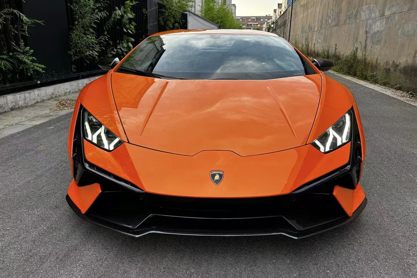 Lamborghini Huracan Tecnica Style Dry Carbon Front Bumper (2015