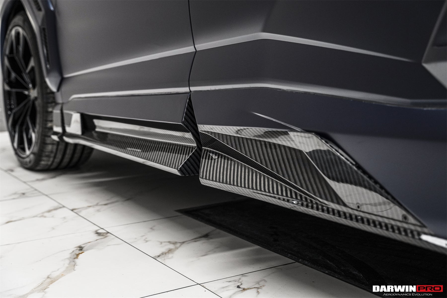 2018 - 2024 Lamborghini URUS BKSS Part Carbon Fiber Side Skirts