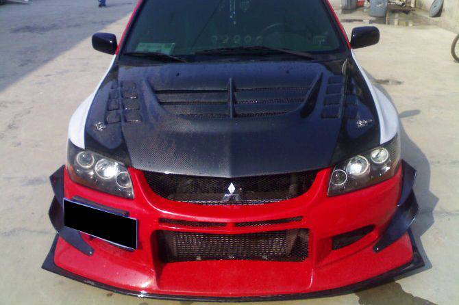 2003-2006 Mitsubishi Evo 7/8/9 VTX Style Carbon Fiber Hood - Carbonado
