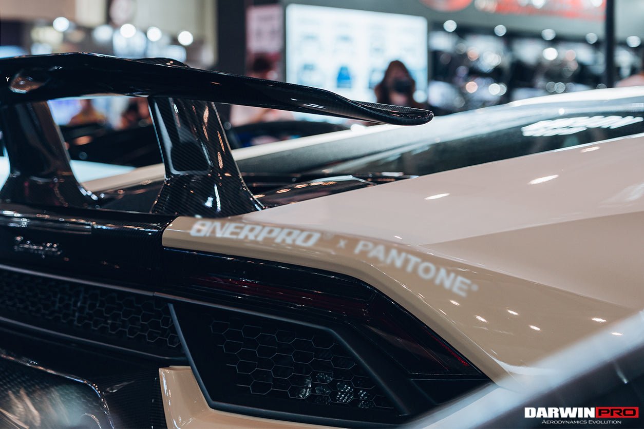 2015 - 2020 Lamborghini Huracan LP610 & LP580 Performante Style Partial Carbon Rear Bumper
