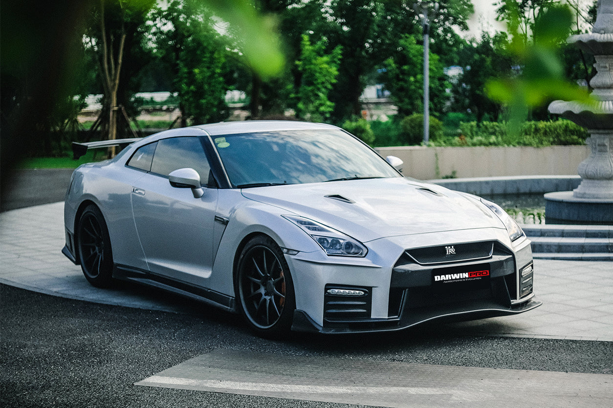 2008-2016 Nissan GTR (R35) Ver17 NSM Style Carbon Fiber Front Bumper