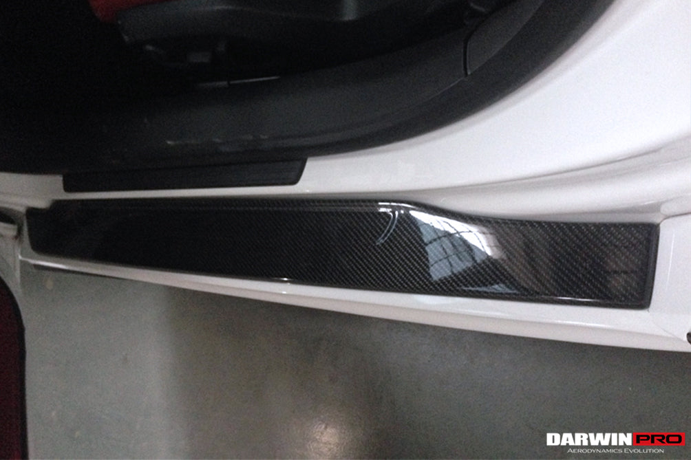2006 - 2015 Audi R8 Coupe & Spyder P Style Carbon Fiber Door Sills Steps Cover