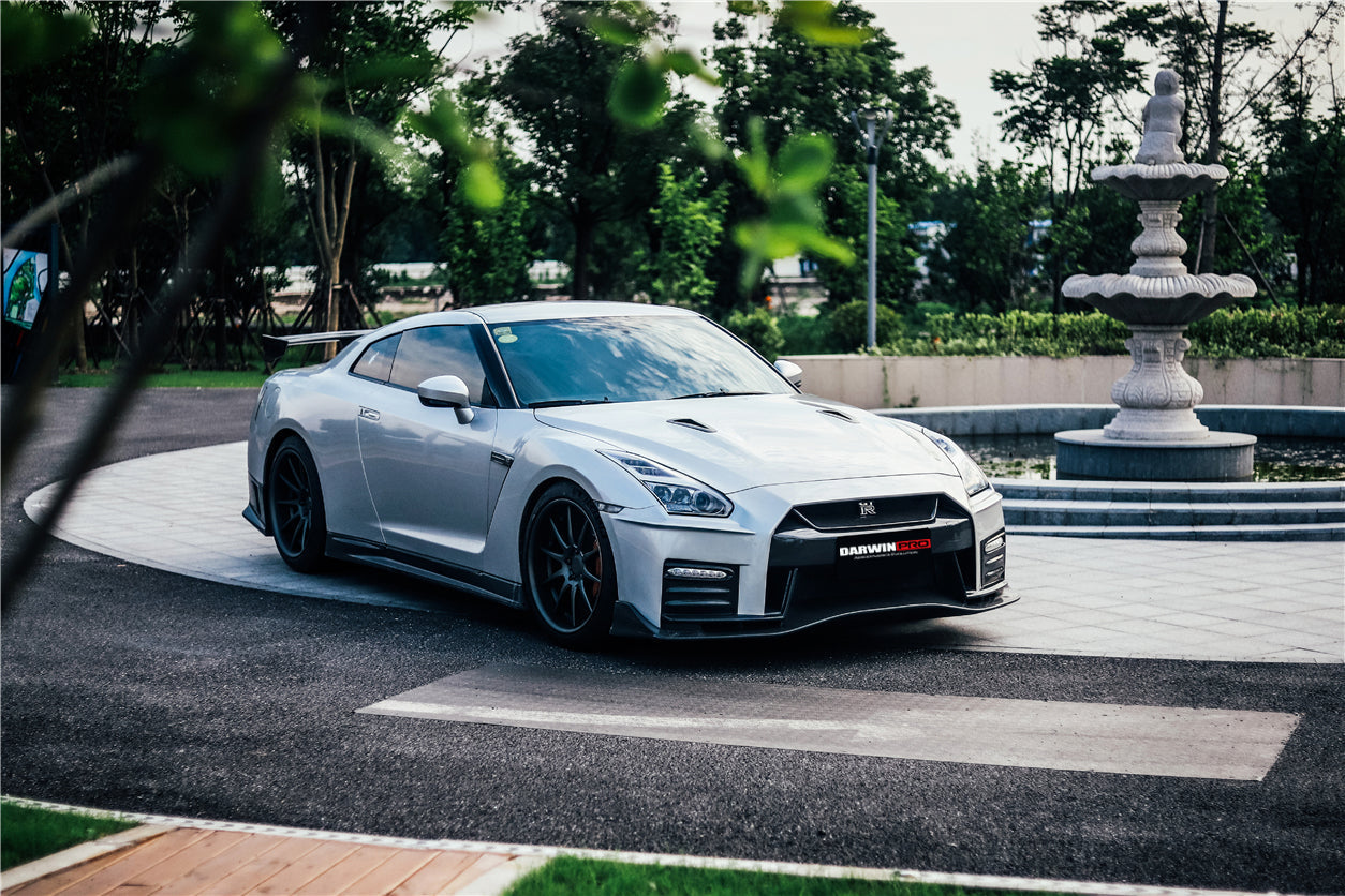 2008-2016 Nissan GTR (R35) Ver17 NSM Style Carbon Fiber Front Bumper
