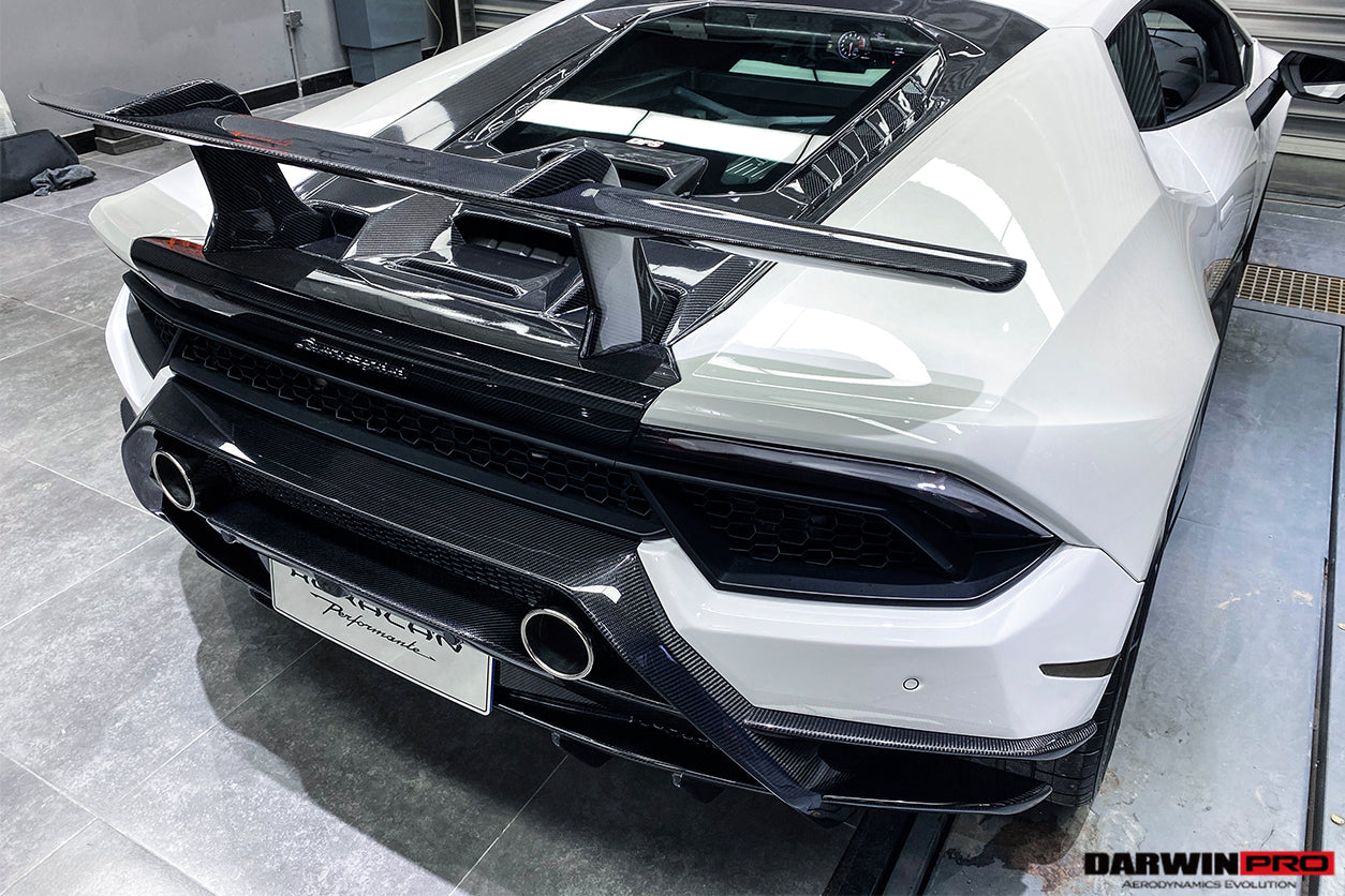 2015 - 2020 Lamborghini Huracan LP610 & LP580 Performante Style Partial Carbon Rear Bumper