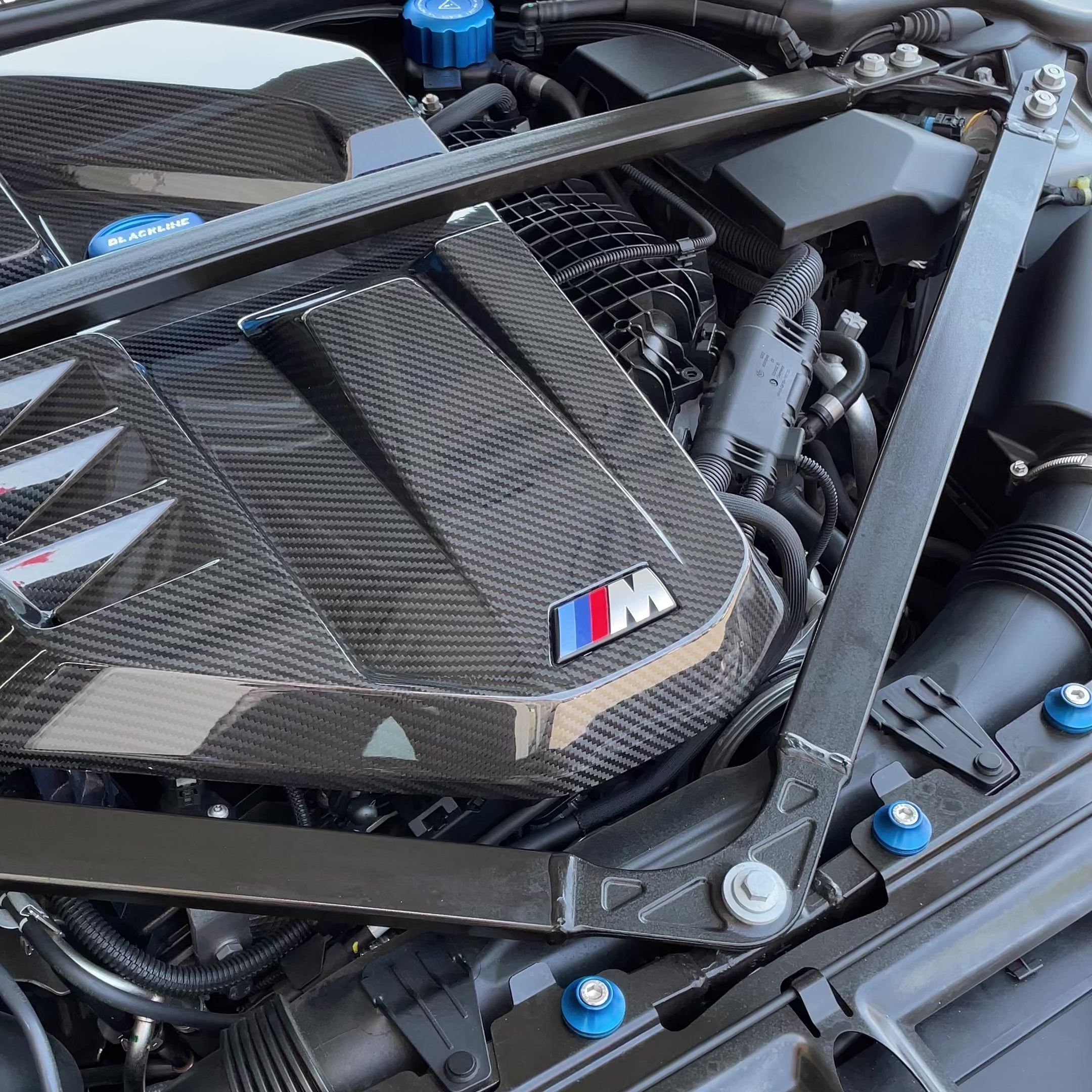 G8X G80 M3 G82 M4 Carbon Fiber Engine Cover