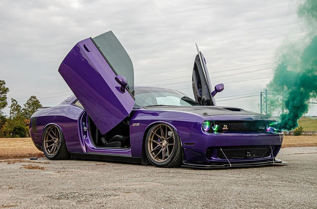 Dodge Challenger Vertical Lambo Door Conversion Kit 2009-2021