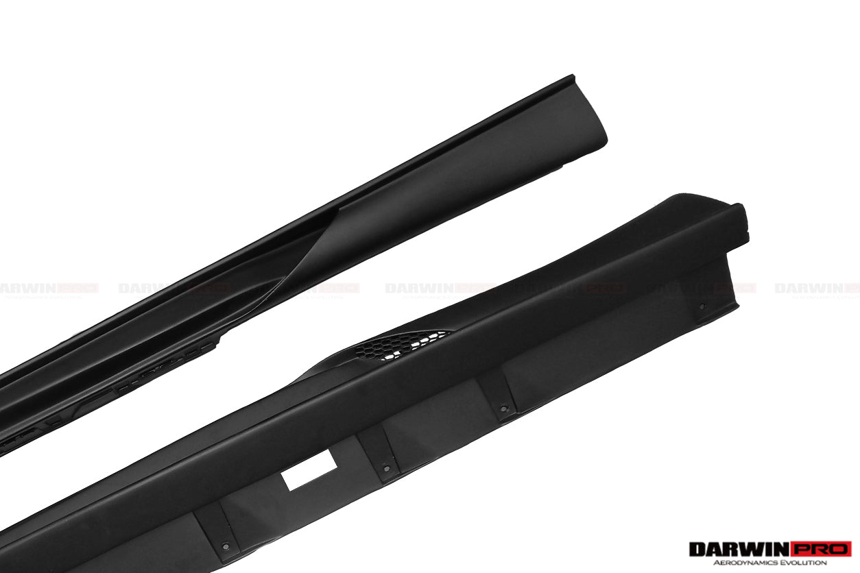 2006 - 2015 Audi R8 Coupe & Spyder DPGT Style Side Skirts