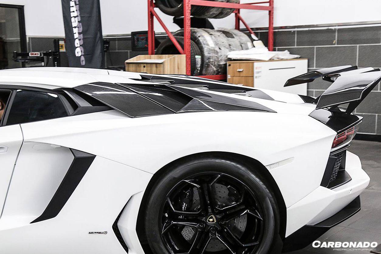2011-2016 Lamborghini Aventador LP700 LP740 Coupe OEM Style Carbon Fiber Rear Intake Panel - Carbonado