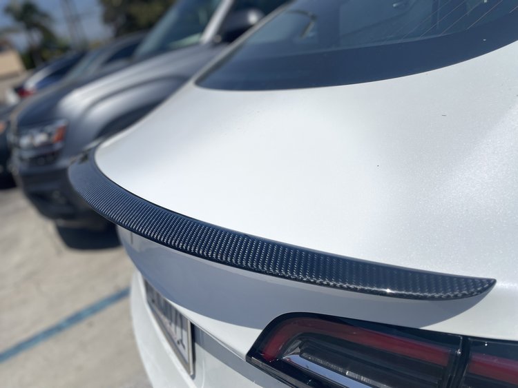 Tesla Model 3 A style Dry Carbon Spoiler