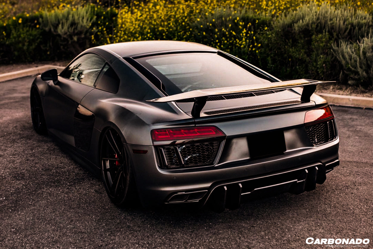 2016 - 2019 Audi R8 Coupe/Spyder VRS Style Carbon Fiber Rear Diffuser