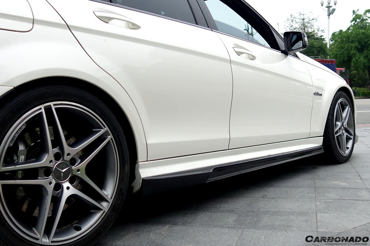 2008 - 2014 Mercedes Benz W204 C63 AMG Sedan VS Style Carbon Fiber Side Skirts