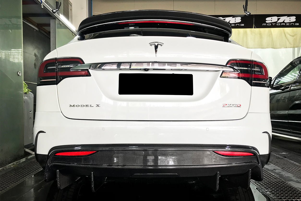 2019 - 2021 Tesla Model X SUV RZS Style Carbon Fiber Rear Diffuser