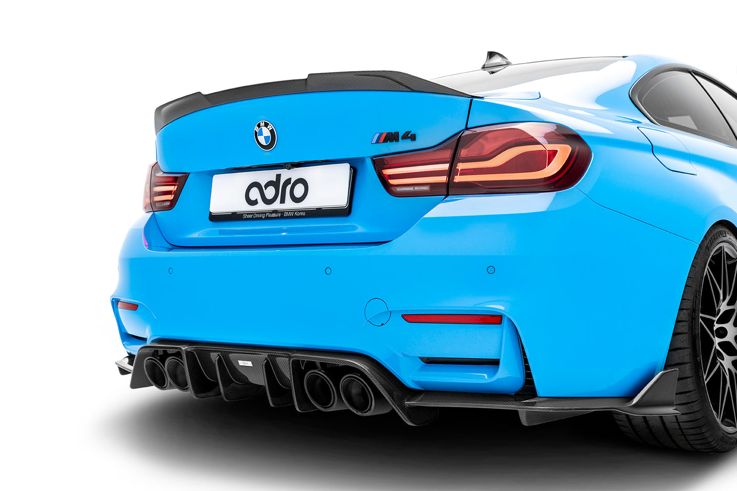 Adro BMW M4 F82/F83 Carbon Fiber Program