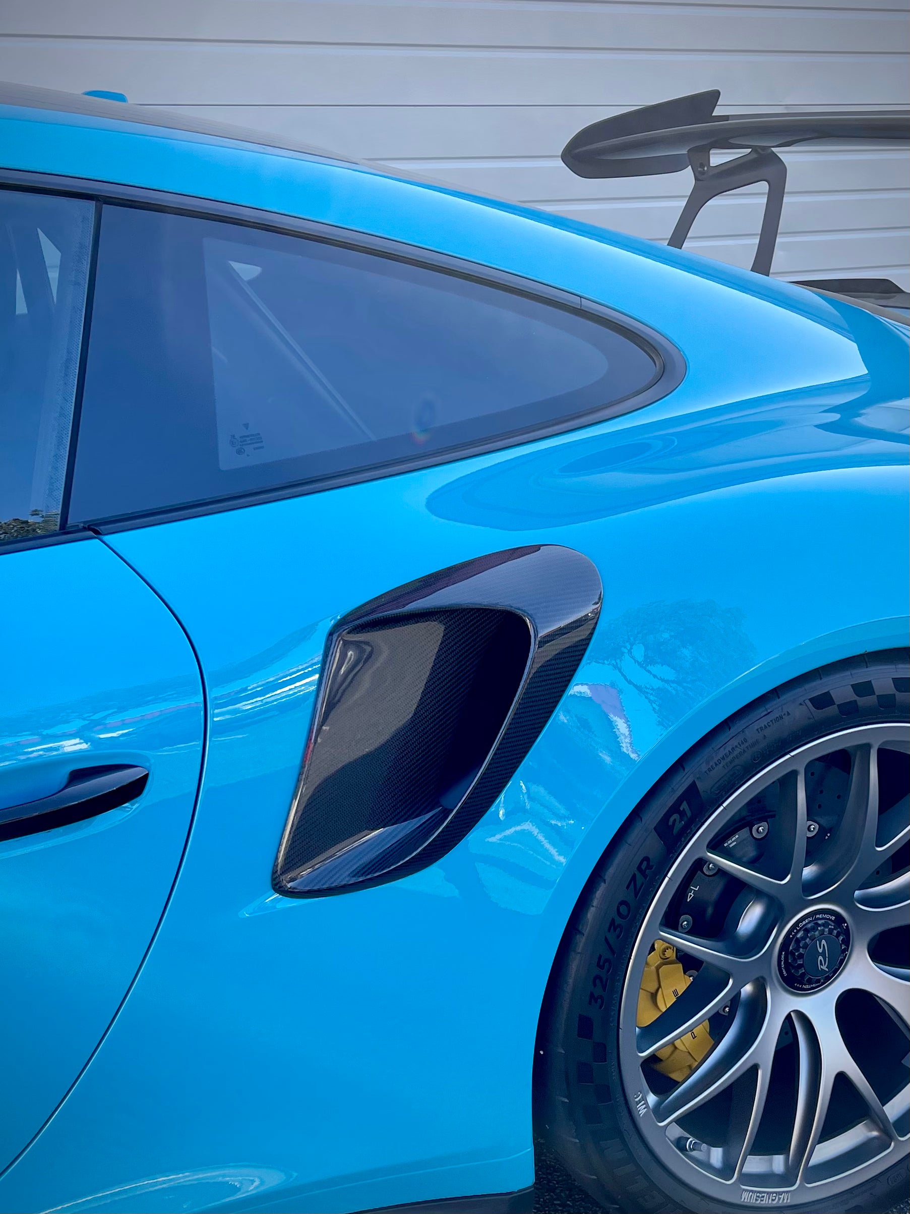 2014-2019 Porsche 991 Turbo / GT3RS Carbon Fiber GT2RS Style Side Vents