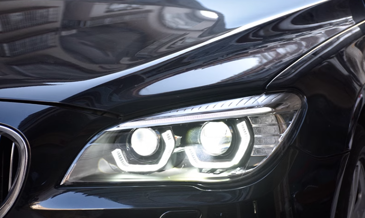 F01 7 Series Modern LCI Style LED Headlights (2007 - 2015)